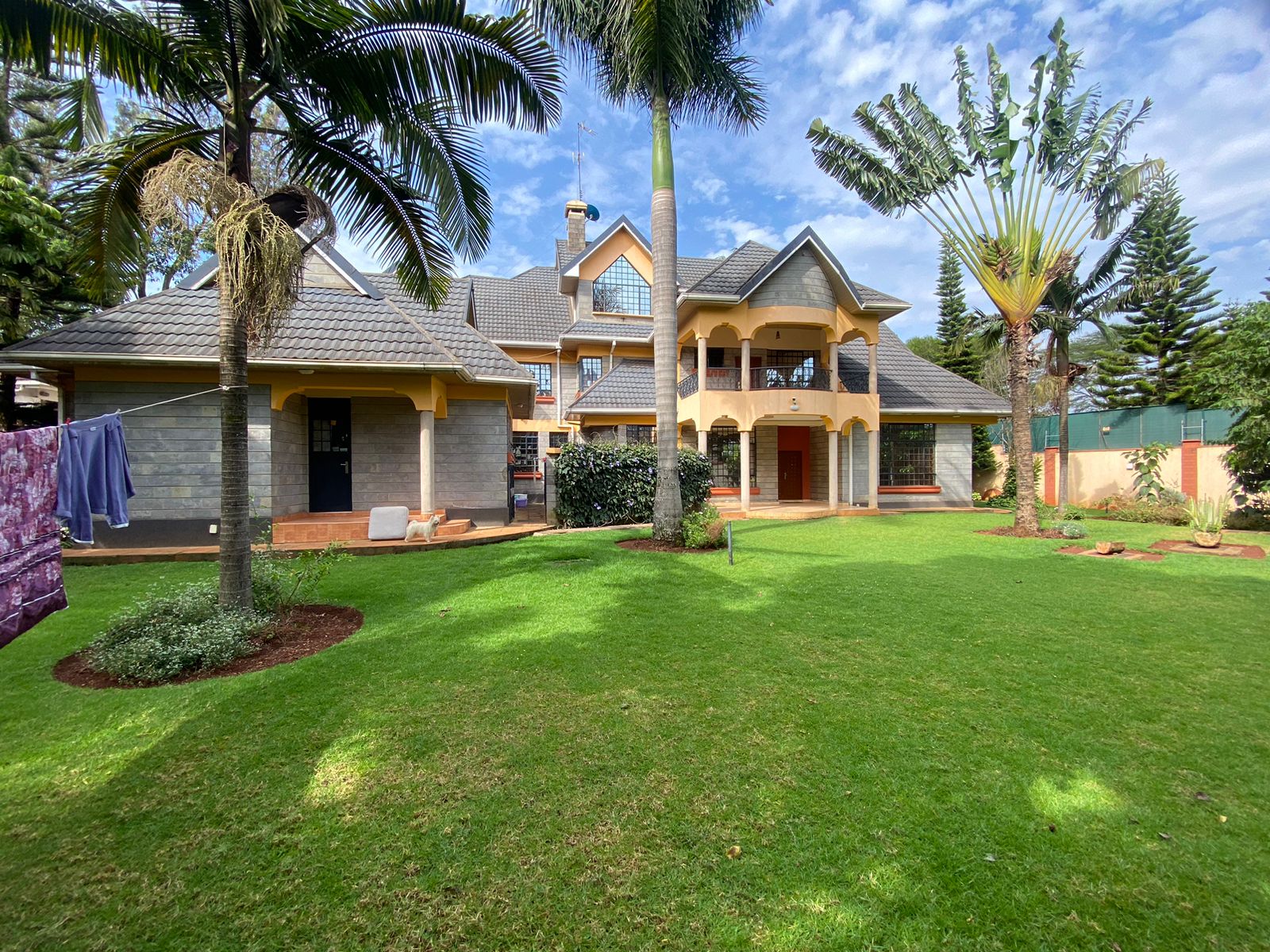 5 Bedroom villa for sale