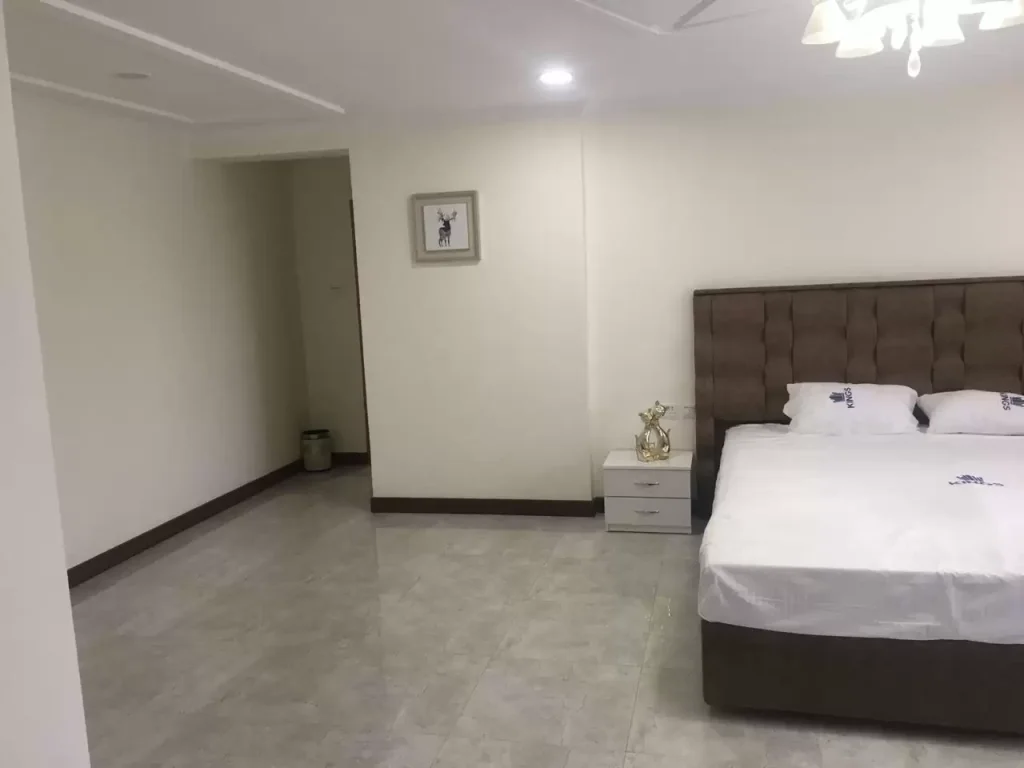 Sale in Kileleshwa. Sale in Kileleshwa.